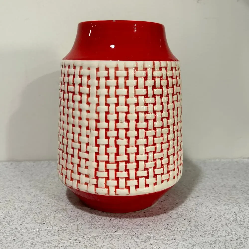 FTD ceramic vase flower pot planter red & white basket weave retro 1970s style